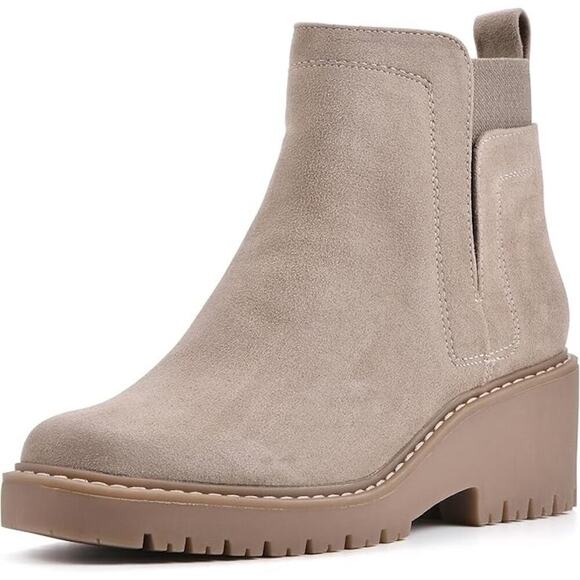 Dolce Vita Rango Boots Women's Size 10 Chelsea Style Non-Slip Ankle Booties - Picture 1 of 10